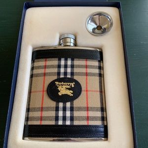 Burberry 6oz stainless steel flask